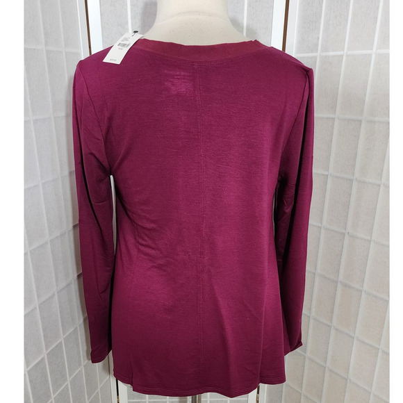 NWT Lane Bryant Sharkbite-Hem V-Neck Stretch Top Chiffon Shirt PIus Size: 14/16 - Picture 3 of 3